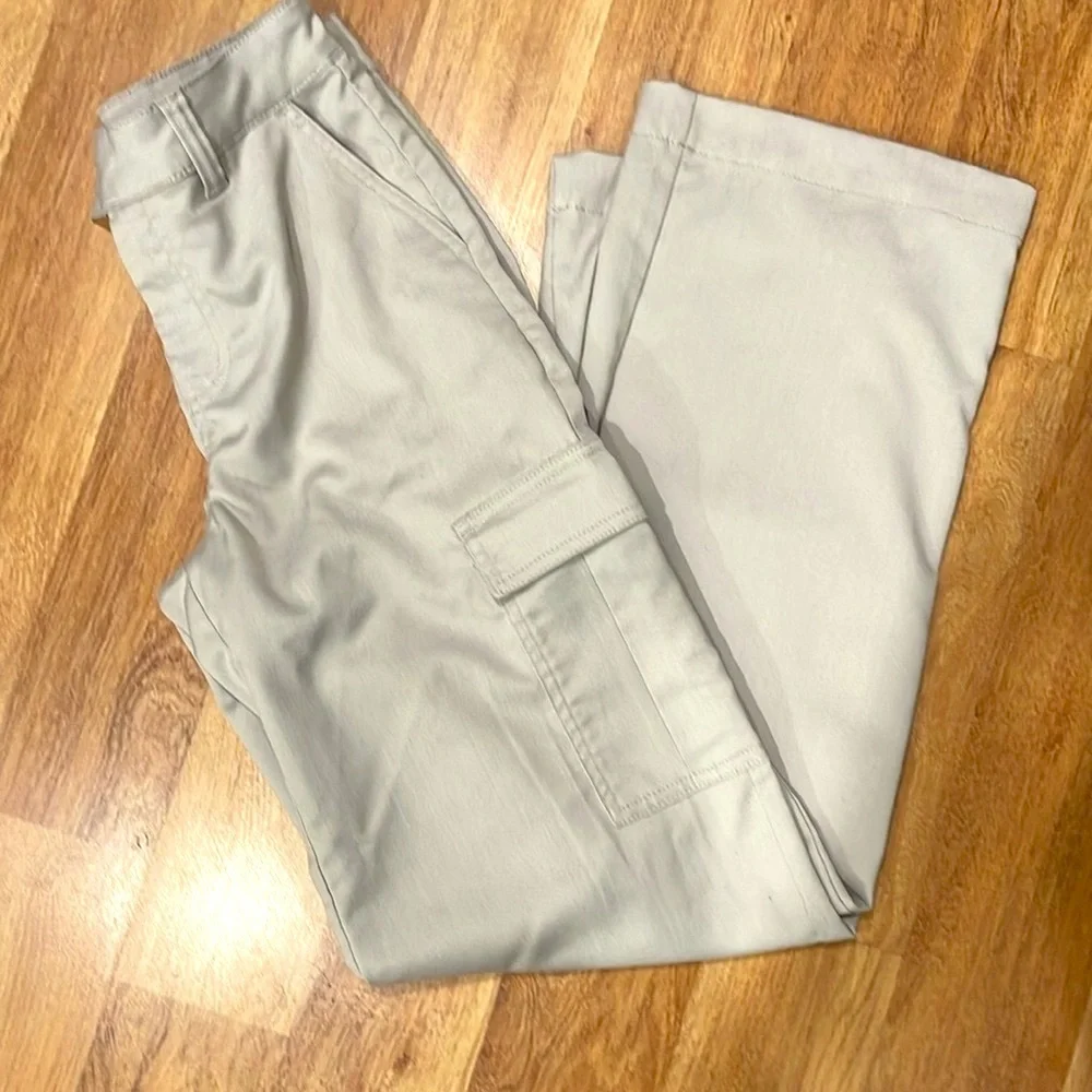 Divided Women’s Light Taupe Cargo 4 Pockets Pant Size 0 Belt Loops - Picture 1 of 6